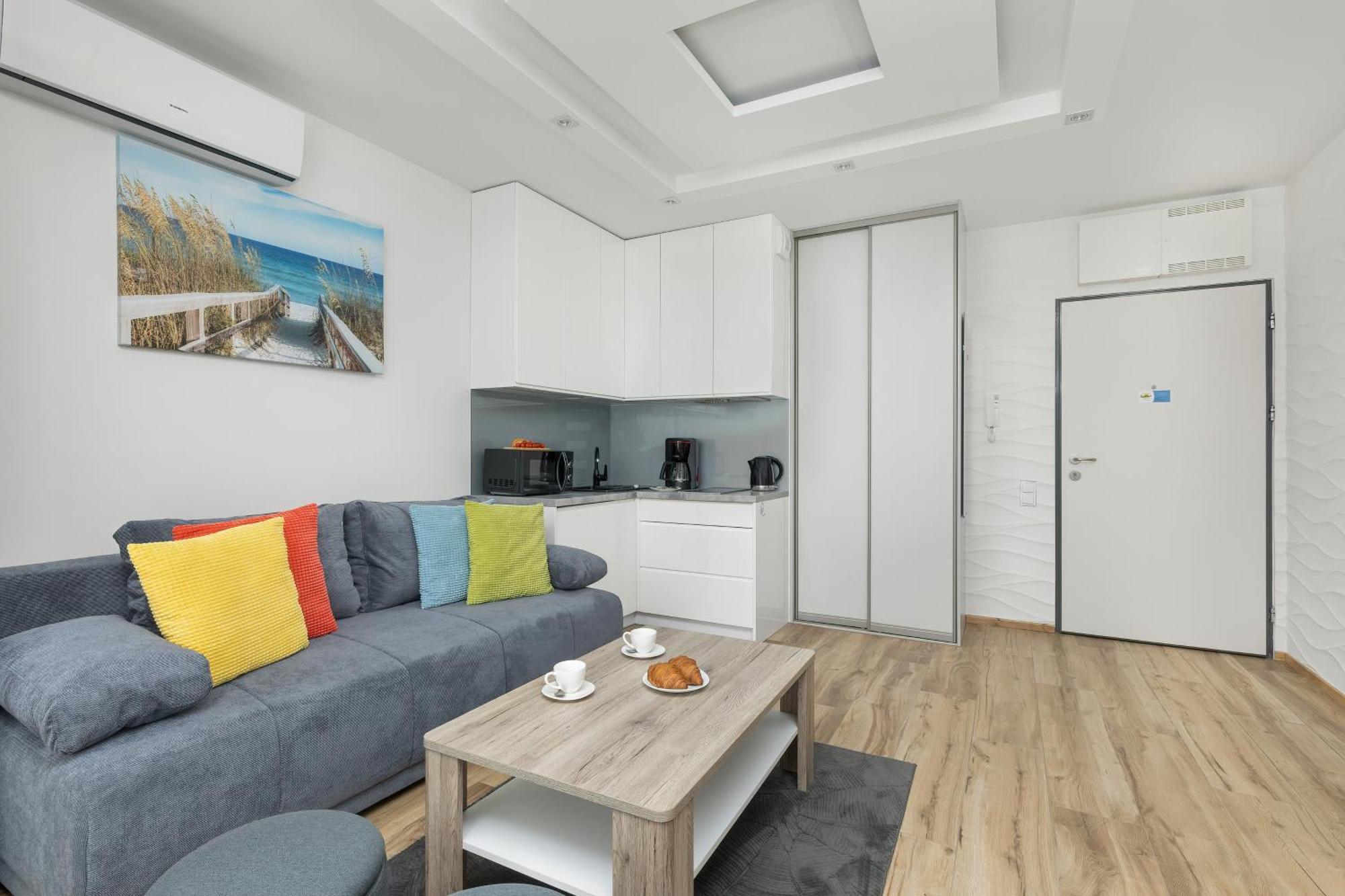 Apartamenty Horyzont Seaview By Rent Like Home Miedzyzdroje Exterior photo